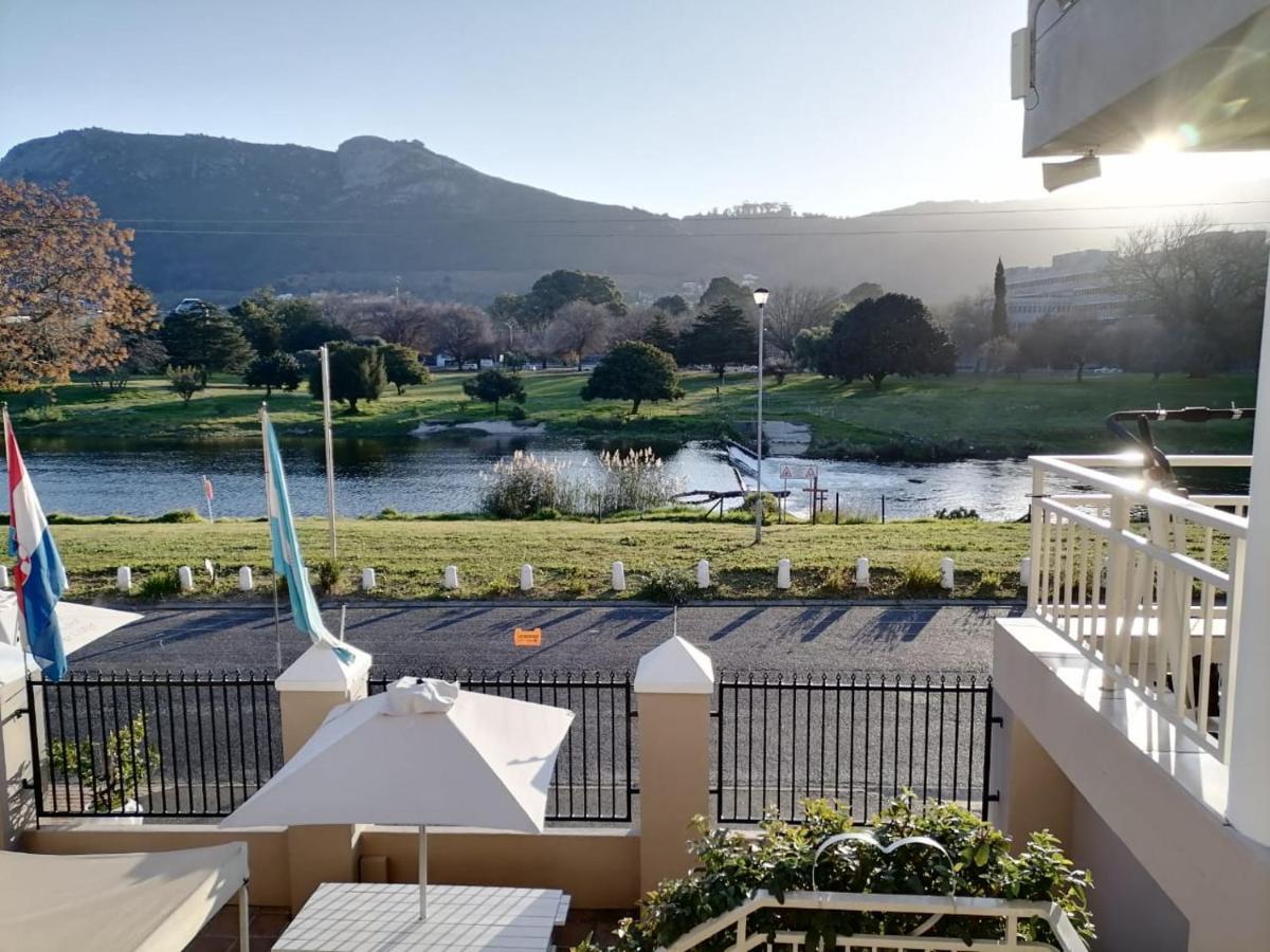Sunset Boulevard Riverlodge Paarl Buitenkant foto